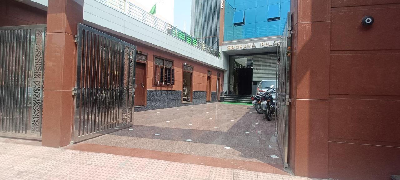 Hotel Sadhana Palace Mathura Dış mekan fotoğraf